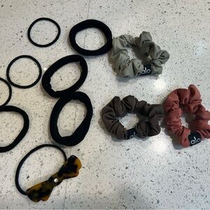 ALO Yoga Hair Accessories Set